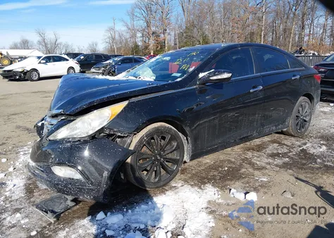2013 Hyundai Sonata Limited 2.0T z USA, uszkodzony, nr VIN 5NPEC4AB4DH557152